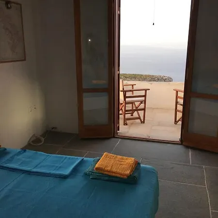 Thori At Poulati Sifnos בית נופש *