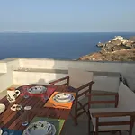 Thori At Poulati Sifnos *